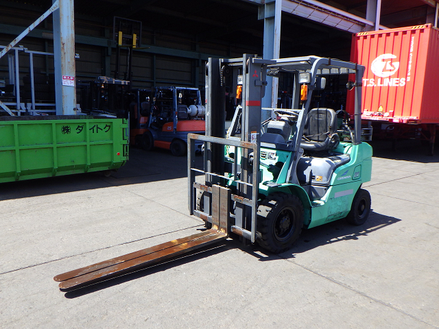 FGE20T-F17D-08208
