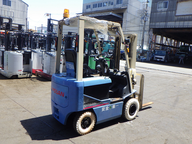 377.J1B1L15-000239