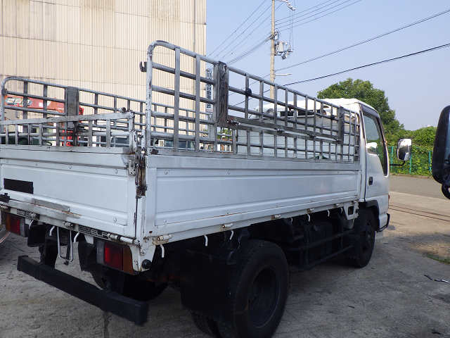 19.NKR66E-7539848