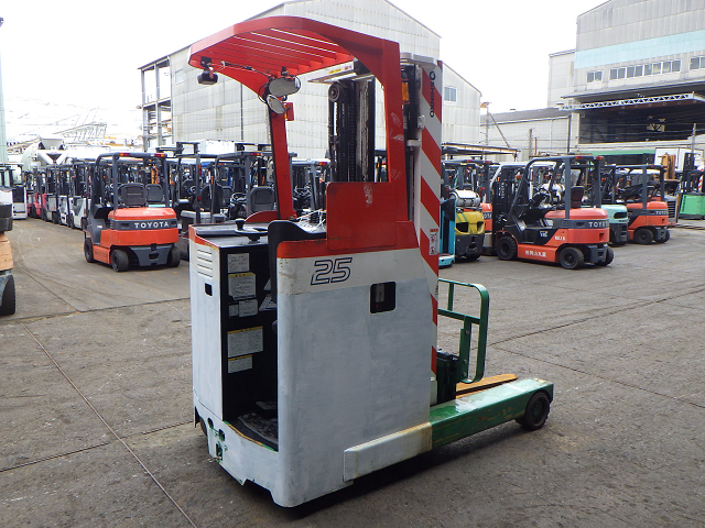 371.8FBR25T-R2B-02015