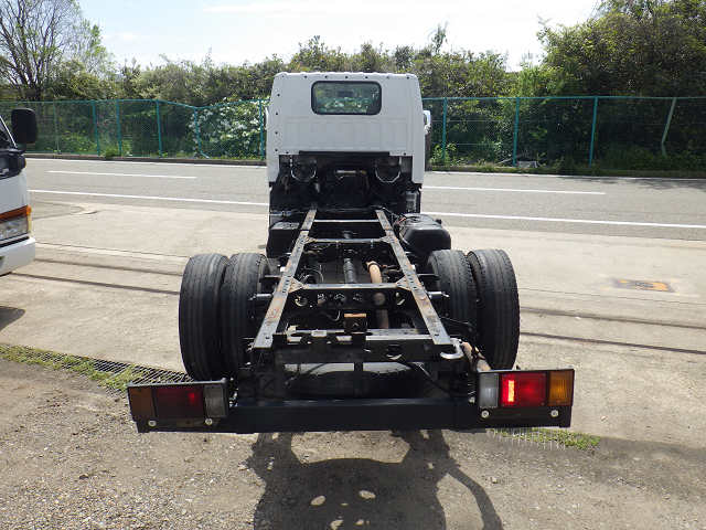 184.NKR71L-7408641